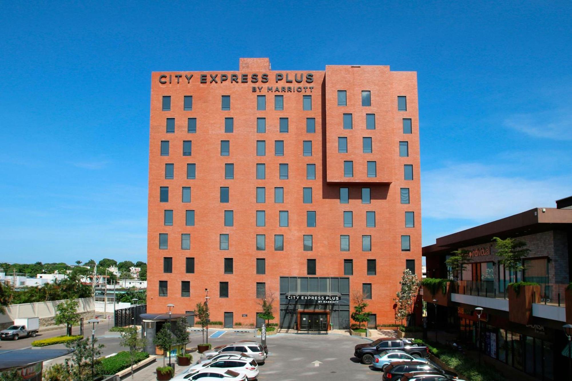 City Express Plus By Marriott Tampico Exterior photo